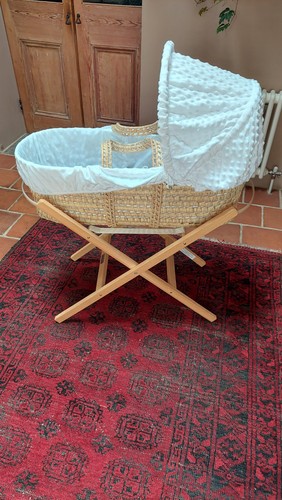 Moses basket and - basket, stand